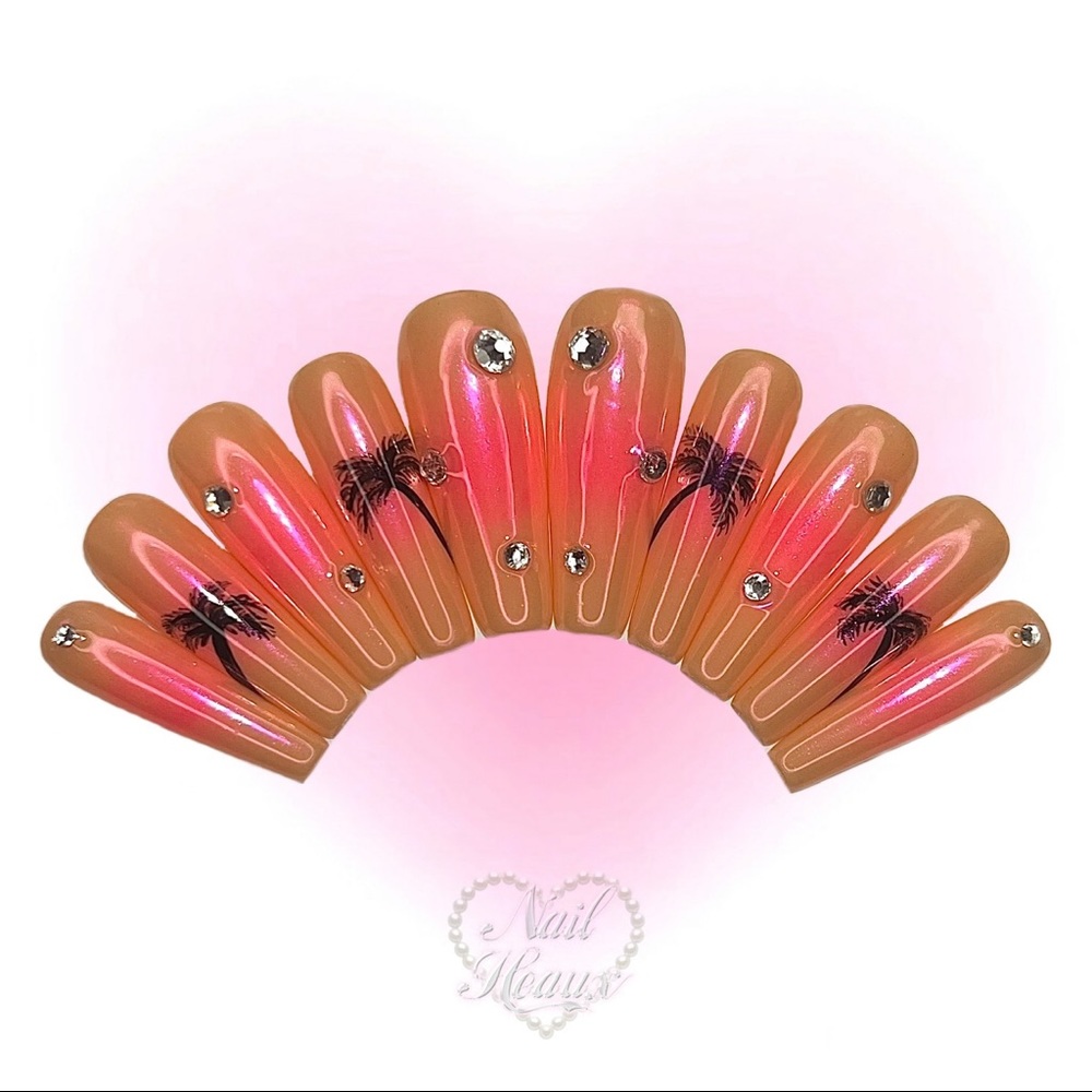 MALIBU DREAMIN’ Reusable Press On Nails